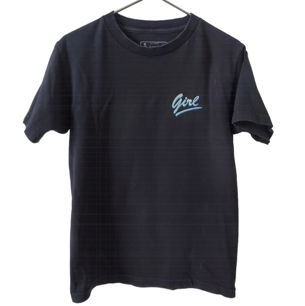 GIRL skating tshirt